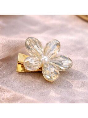 Vintage Gold Floral Crystal Hair Clip With Pearl Center 1.5 Inches Elegant Antiq